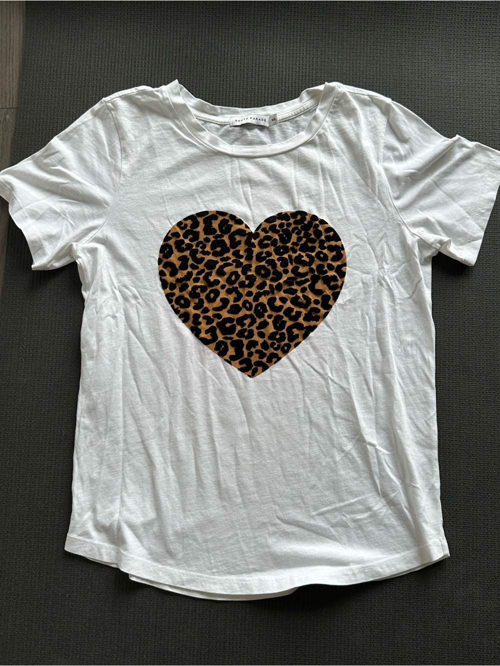 White T-shirt with Leopard Heart Graphic